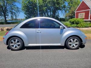 NO RESERVE 2006 Volkswagon Beetle VIDEO