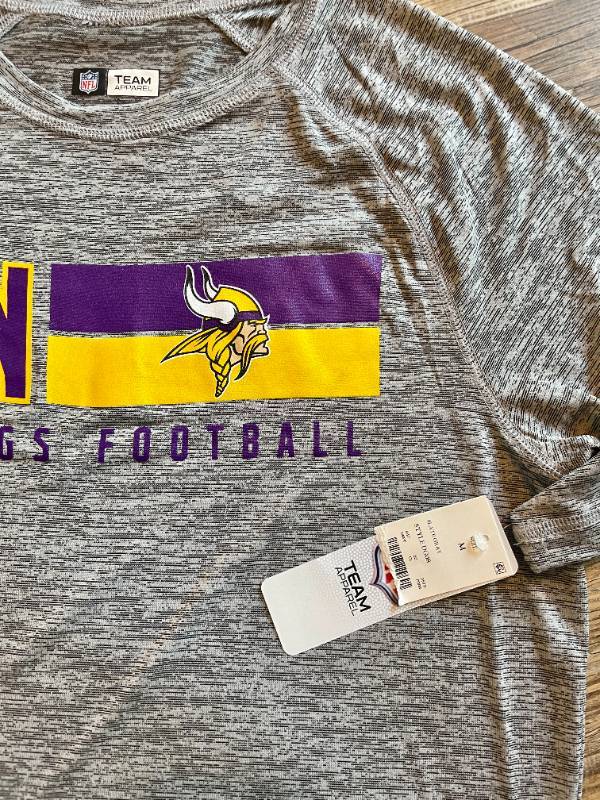 NFL Minnesota Vikings Mens Short Sleeve Shirt Size M.