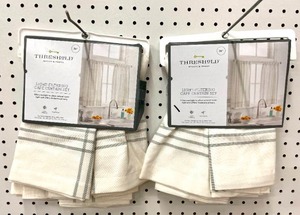 2 Sets of Light Filtering Cafe Curtains