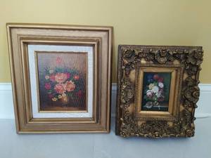 2 pieces of floral art.