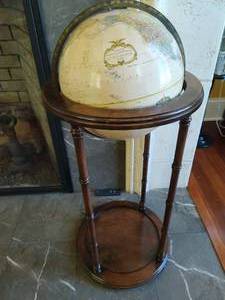 Vintage replogle 12  diameter globe world classic series
