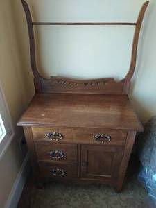 Wash Basin Cabinet
