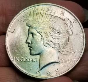 1923 PEACE SILVER DOLLAR BU-UNC