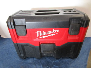 Milwaukee Vacuum