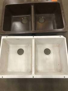 Mixed lot of sinks- mixed conditions- see pictures
