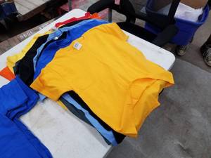 lot 20 image: Lot of ( 10 ) T-Shirts Small