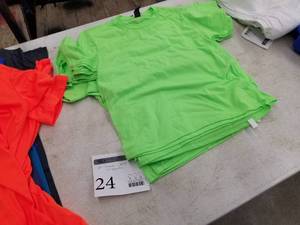 lot 24 image: Lot of ( 10 ) Anvil Childrens T-Shirts Small Bright Green