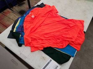 lot 23 image: Lot of ( 10 ) T-Shirts Small