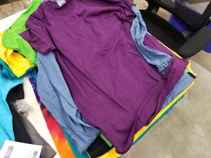 lot 30 image: Lot of ( 10 ) Shirts Medium