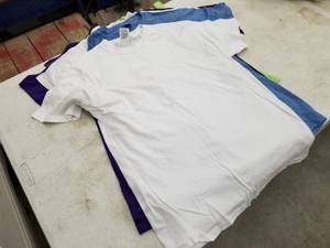 lot 34 image: Lot of ( 10 ) T-Shirts Medium