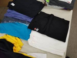 lot 58 image: Lot of ( 10 ) T-Shirts Large