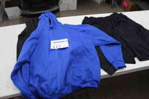 lot 117 image: Lot of ( 4 ) Shirts X-Large
