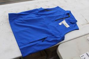lot 134 image: Core 365 Vest Large Blue