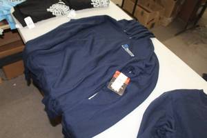 lot 226 image: Key FR Pullover Sweatshirt 3-Piece Hood Large Navy with logo Nuverra Environmental Solutions