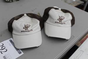 lot 292 image: Lot of ( 6 ) Baseball Caps BrownWhite with logo Minnesota