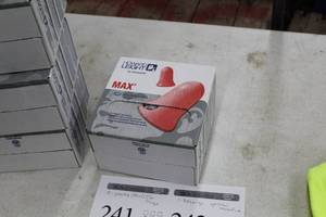 lot 241 image: Lot of (5) Ear Plugs 100-count