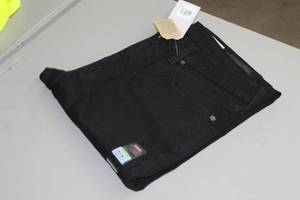 lot 249 image: Key Jean 35x30 Black