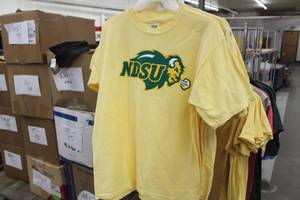 lot 949 image: Lot of ( 10 ) T-Shirts Medium Yellow with logo NDSU