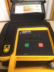 MSRP $1500 Medtronic Physio Control Lifepak 500 AED&nbsp&nbspAutomated External&nbspDefibrillator&nbsp- Test As Working However Needs Replacement Battery&nbsp