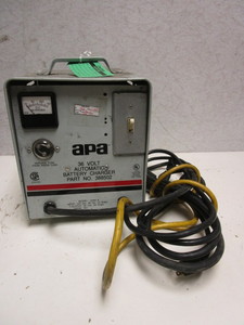 lot 331 image: APA 36V AUTOMATIC BATTERY CHARGER