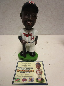 lot 111 image: KIRBY PUCKETT MINNESOTA TWINS BOBBLEHEAD, W AUTHENTIC COMMEMORATIVE CARD