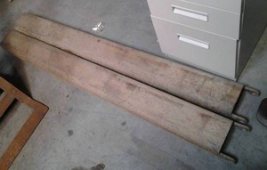 Pair of heavy duty 5 foot forklift ...