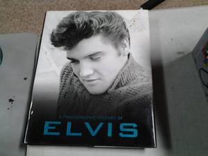 A photographic history of Elvis har...
