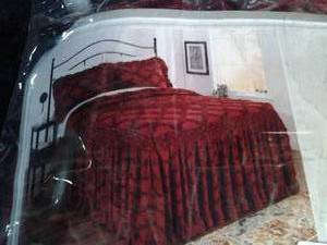 King size Marissa Chenille bedsprea...