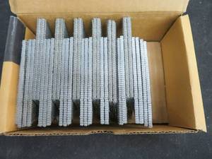 lot 11 image: BOSTITCH ANGLED FINISH NAILS