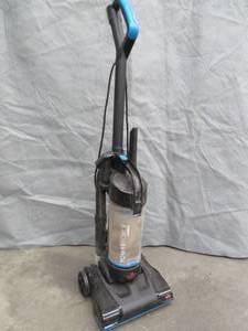 lot 18 image: BISSELL POWER FORCE COMPACT