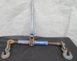lot 77 image: RATCHET LOAD BINDER. PEERLESS CHAIN CO