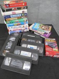lot 102 image: LOT OF VHS MOVIES