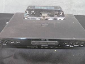 lot 103 image: SONY DREAM MACHINE PERSONAL AUDIO DOCKING SYSTEM. ICF-CS15iP