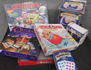 lot 110 image: KIDS GAMES