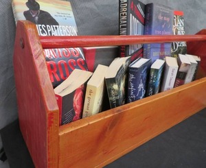 lot 116 image: LARGE WOODEN BOX WITH HANDLE & MISC BOOKS.