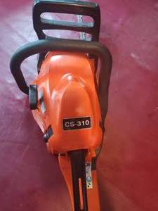 lot 5 image: Echo CS-310 Chainsaw