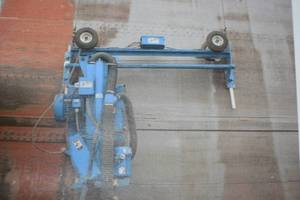 lot 3 image: Envirobrator Vertical Blast Cleaning System