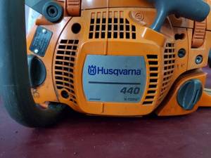lot 28 image: Husqvarna 440 Chainsaw