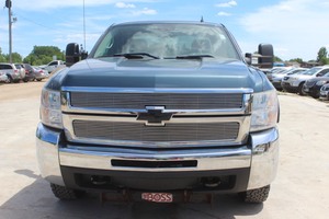 2008 Chevrolet Silverado 2500 LT - 4x4 - 2 Owners - Listed 620 -