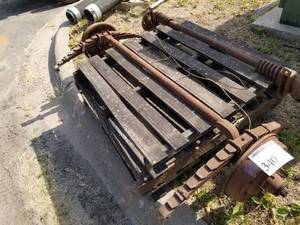 lot 340 image: Hammer Blow Tool Leaf Spring Trailer Axle
