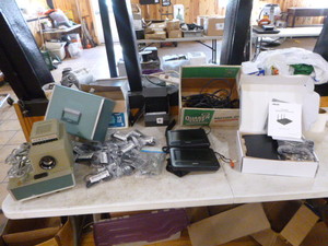 lot 47 image: Miscellaneous Electronics