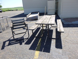 lot 4 image: Picnic Table and Chair