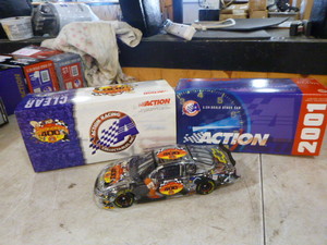lot 72 image: Action Monte Carlo 400 Loony Tunes Clear Stock Car