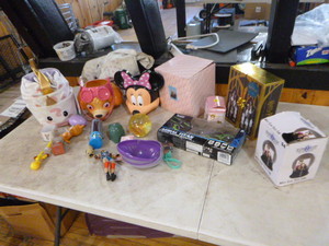 lot 74 image: Miscellaneous Toys