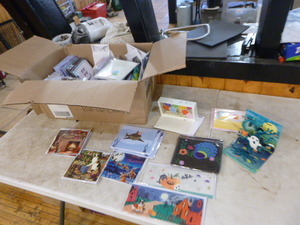 lot 81 image: Box of 3-D Greeting Cards