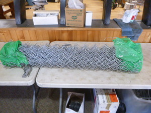 lot 18 image: Fencing