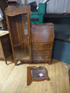 lot 96 image: Vintage Cabinet with Writing Desk
