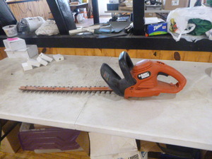 lot 108 image: Black & Decker Hedge Trimmer