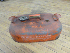 lot 128 image: Boat Gas Tank