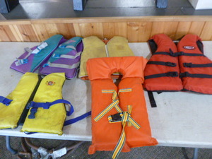 lot 152 image: 5 Life Jackets